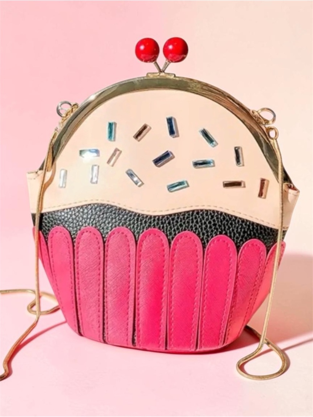 🆕 Birthday Cupcake Crossbody Purse with Rhinestone Sprinkles ‼️Unique Gift‼️
